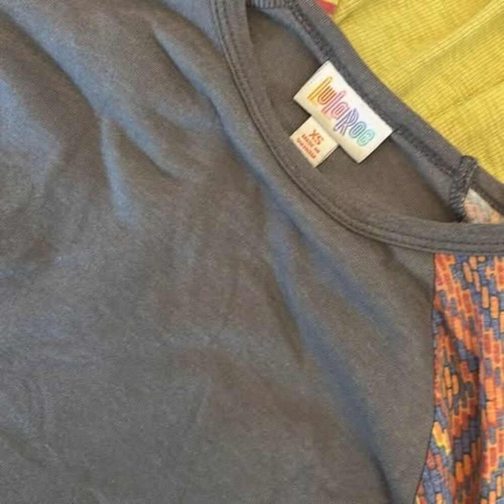 Women’s XS Youthful Clothing Bundle | SO & Billabong Waffle Knit Hoodies - XS - Picture 6 of 8